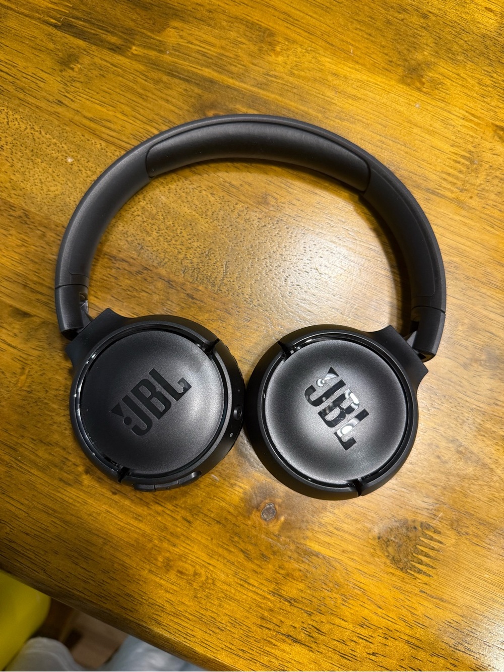 JBL Wireless Over-Ear Headphones - Black